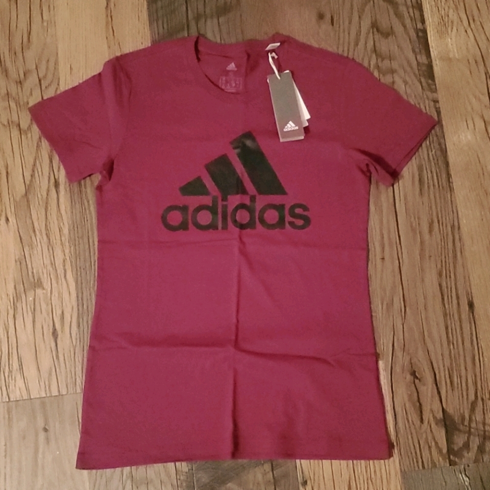 Women's adidas tshirt  NWT